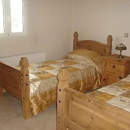 Spacious 5 Bed With Pool In Kefalonia ヴィラ ケファロニア