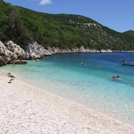 ヴィラ Spacious 5 Bed With Pool In Kefalonia *